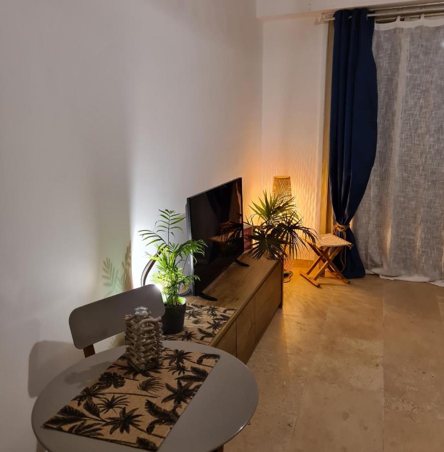 Ti caz kréol - Juan Plages les pieds dans l'eau Apartamento Exterior foto